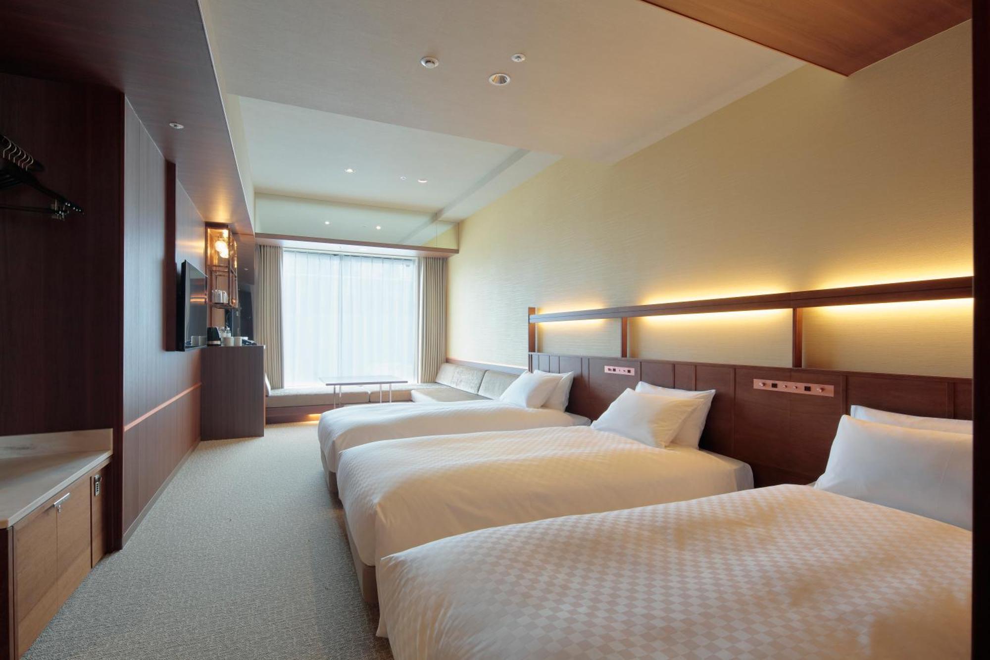 ホテル Candeo Shinsaibashi 4*
